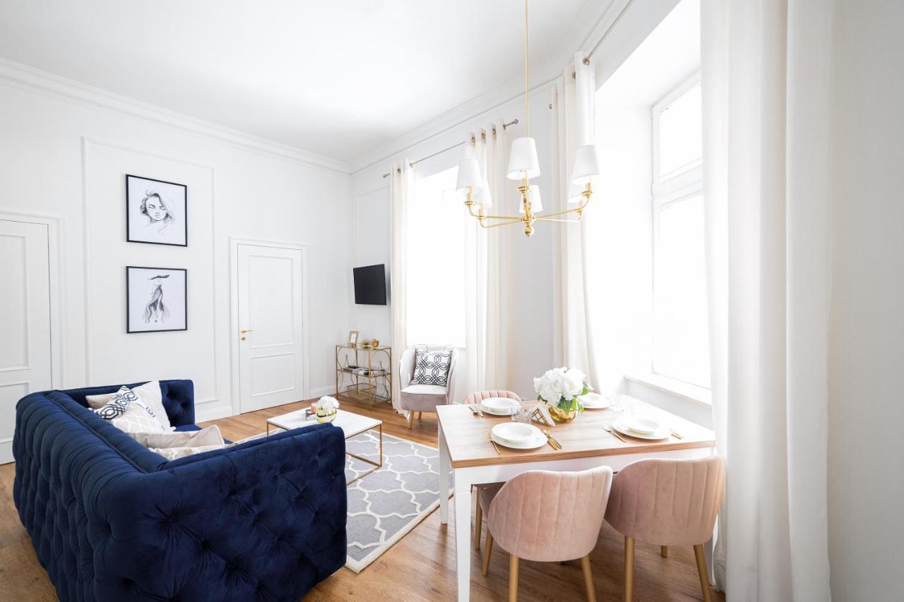 Apartament Golden Place Krakkó Kültér fotó